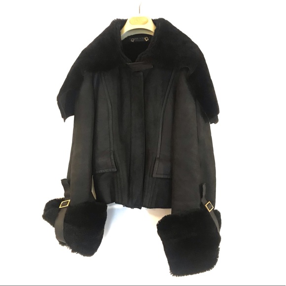 Gucci Cropped Shearling Jacket - Picture 10 of 16